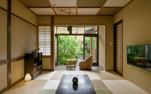 Nazuna Kyoto Nijo-jo