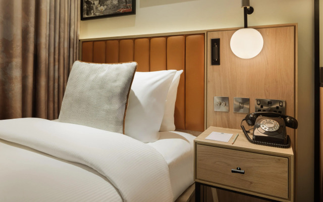 The Memoir Club (formerly Ambassadors Bloomsbury)