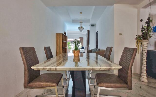 Pool Villa Pattaya - Walking Street C3