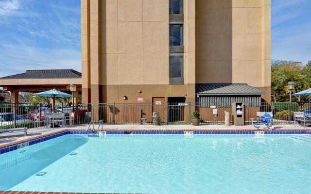Hampton Inn Charlotte-Gastonia