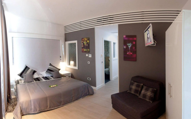 Authentic Luxury Rooms
