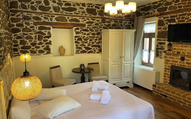 Agios Germanos Traditional Hotel