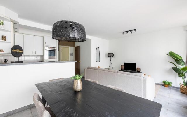 Apartment in Oostende With Balcony