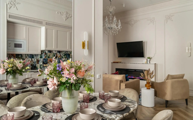 Buyart Apartments (Байарт Апартментс) на набережной реки Фонтанки