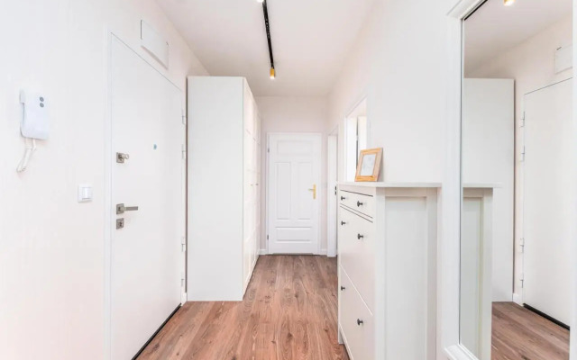 Aleja Sikorskiego 18 by Homeprime