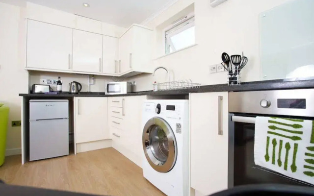 Suffolk Road Apartments