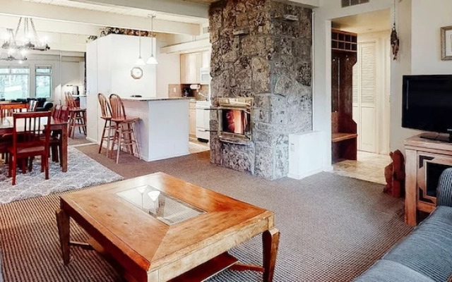 Aspenwood - CoralTree Residence Collection