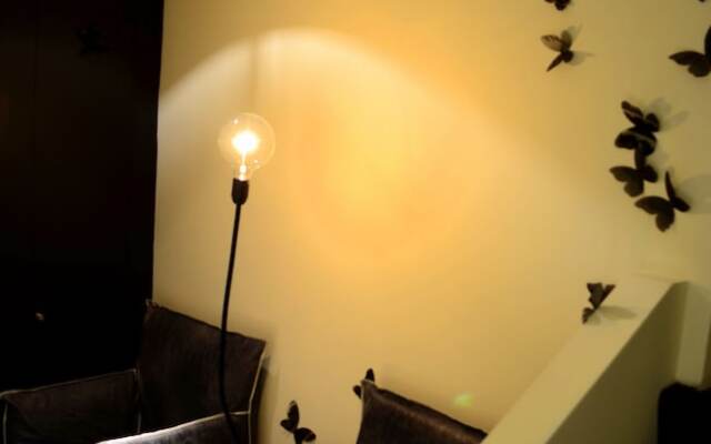 The Charming House DD724