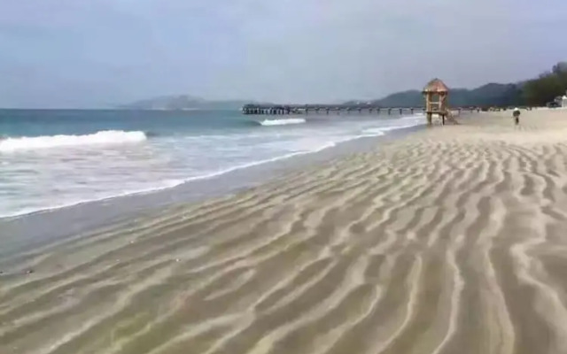 Wanke Shuangyuewan Seaview Apartment