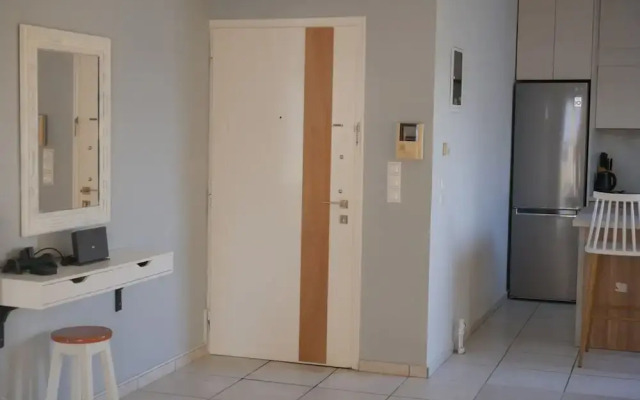 Gio s Central Cosy Apartment With Private Balcony