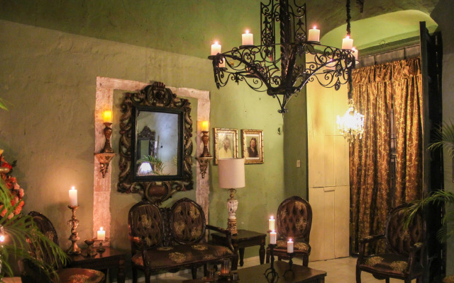 Hotel Palacio Canton