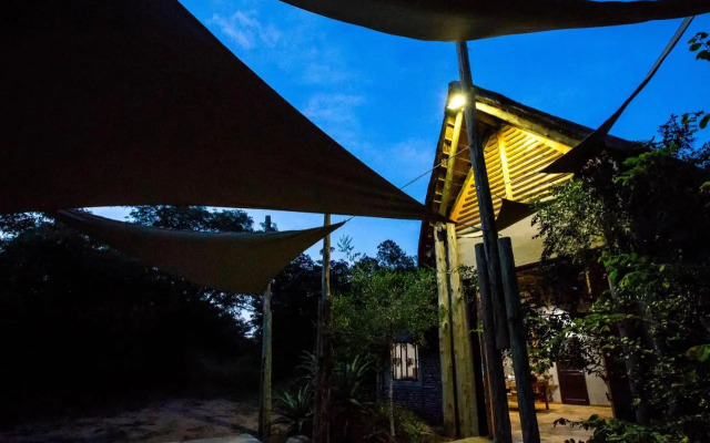 Royal Thonga Safari Lodge