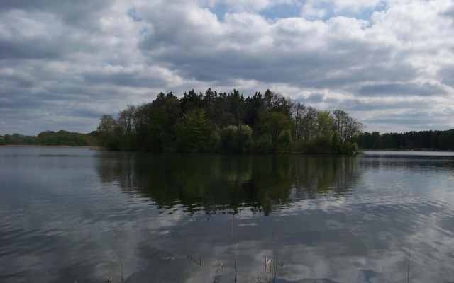 Semi detached house, Glave