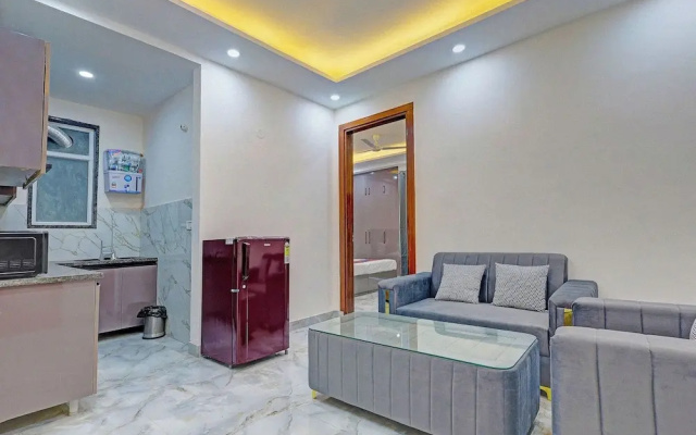 FabHotel Premier Stays - 800m from Artemis Hospitals Gurgaon