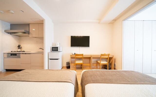 Grandouce Higashi-Shinsaibashi