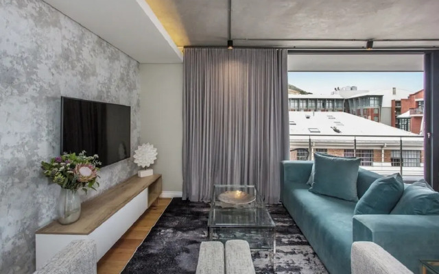 The Docklands 2 Bed Executive Apartment