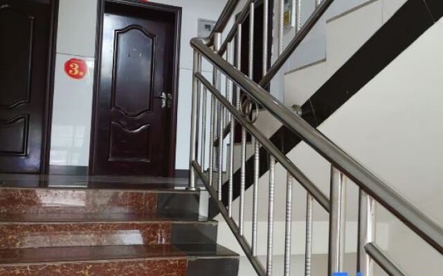 Yongzhou University Shengge Zhonglou Apartment