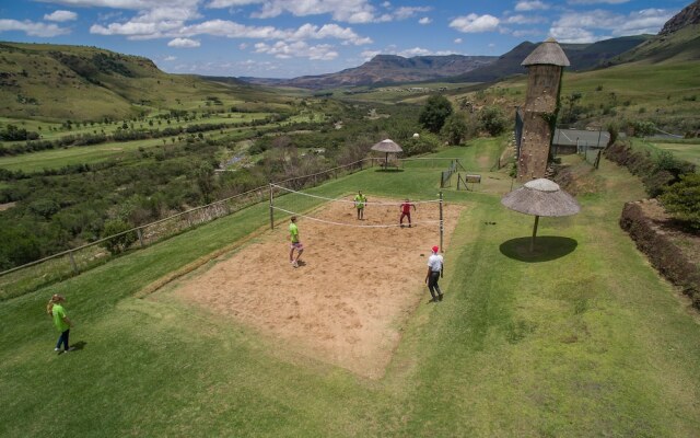 Cathedral Peak Hotel