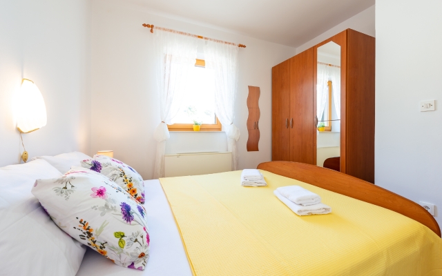 Cina Apartments