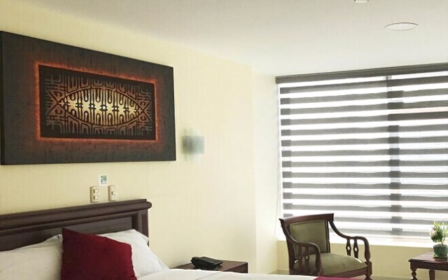Hotel Cosmopolita Ambato