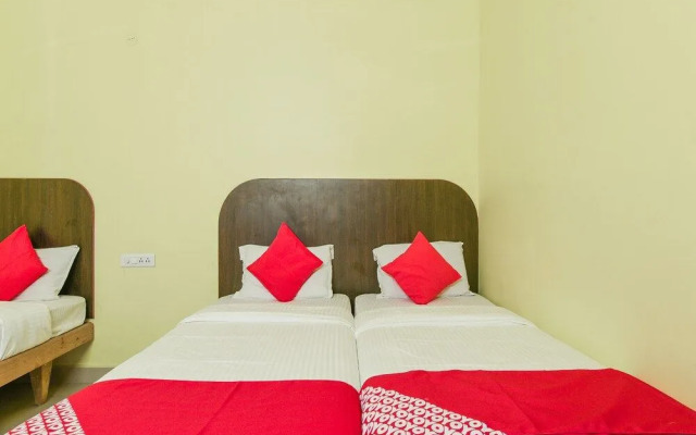 OYO 15011 Blue Homes