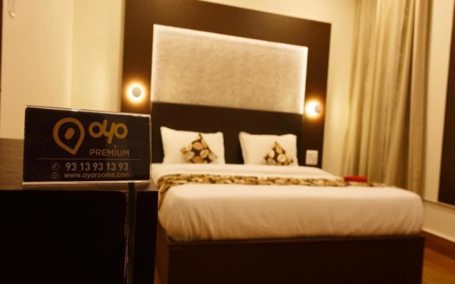 OYO Premium Kotri Circle