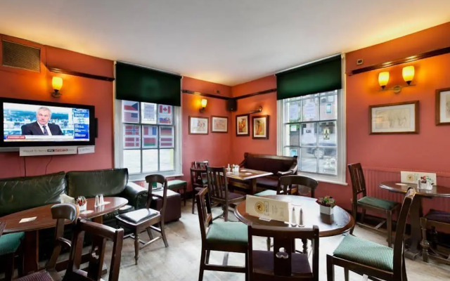 The Earl of Derby - Inn