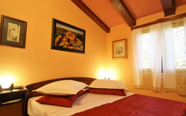 Cosy Holiday Home For Max 4 Persons Surrounded With Meadows And Vineyard - Cottages_and_Houses in Porec - Photo 3