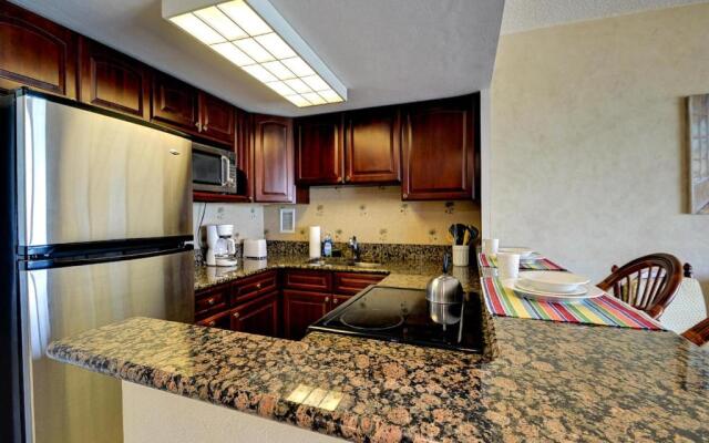 Regatta Beach Club C713