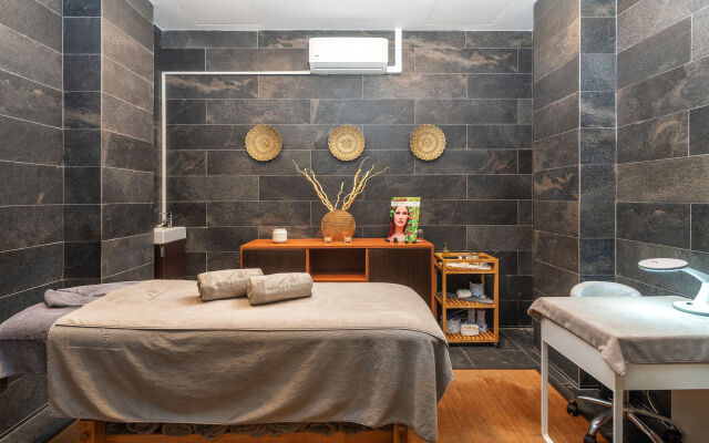 AP Maria Nova Lounge - Adults Friendly