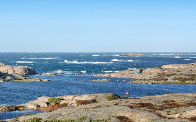 4 Person Holiday Home in Hamburgsund-by Traum