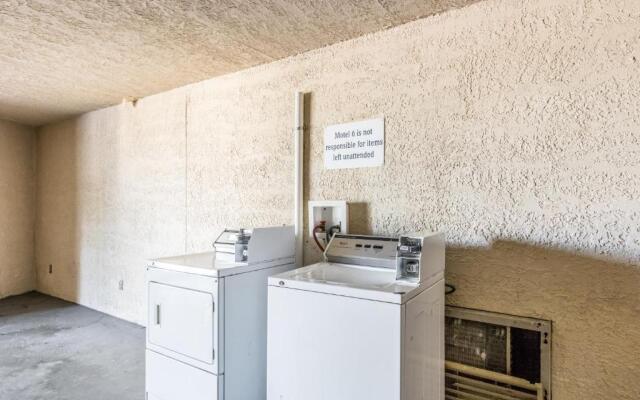 Motel 6 Pooler, GA - Savannah Airport