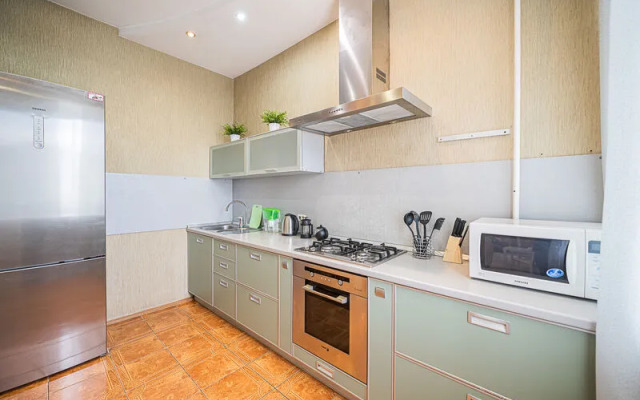 Апартаменты Пять Звезд на улице Свободы 66