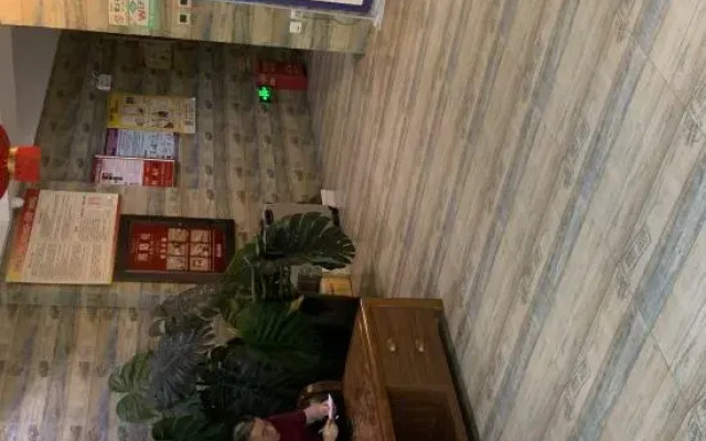 LinQuan Spring Garden Hotel