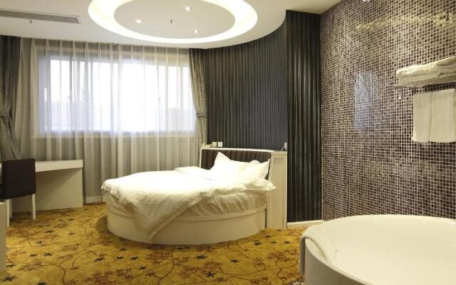 Super 8 Hotel Changzhou Huai De Qiao
