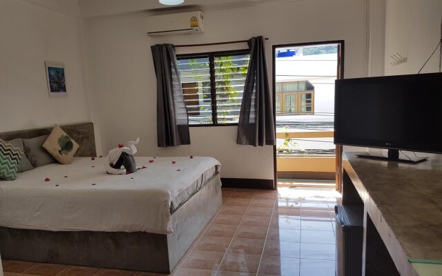 Canopia Guesthouse