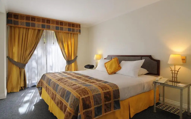 Park Plaza Apartments
