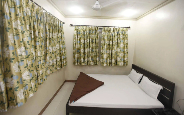 Hotel Al Madina