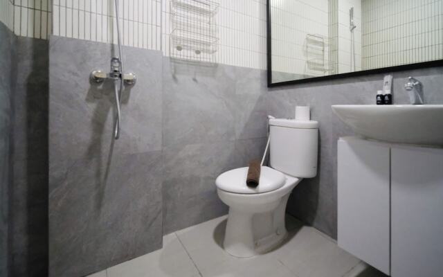 Restful And Tidy 2Br At Benson Supermall Mansion Apartment