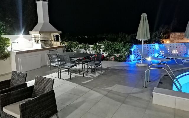 Salvia Villas