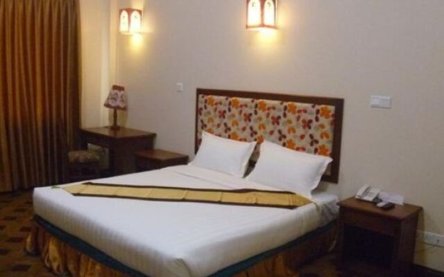 Royal Lotus Hotel