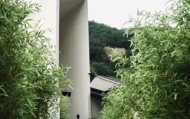 HHHO Tree House B&B (Badaling Water Gate Great Wall Branch)