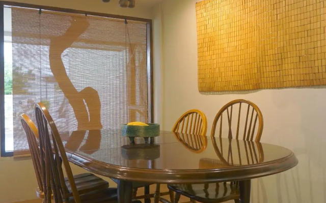 The Goose Cafe & Hostel