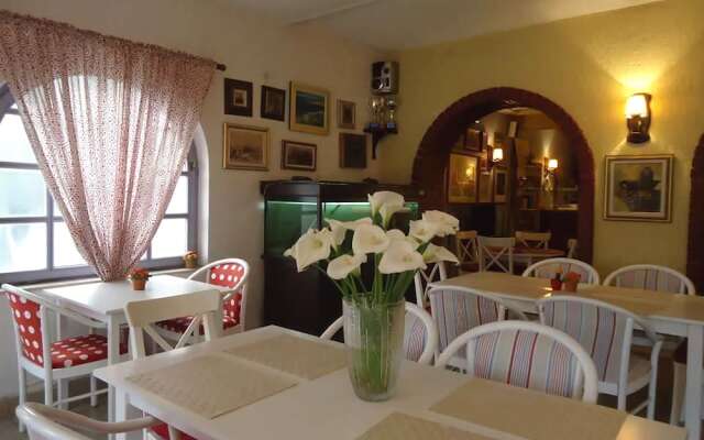 Bed & Breakfast Lav