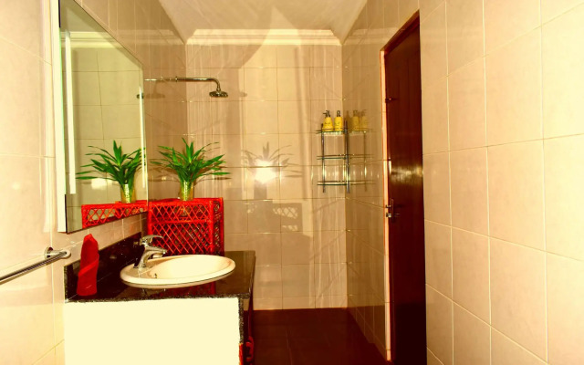 Asian Jewel Boutique Hotel