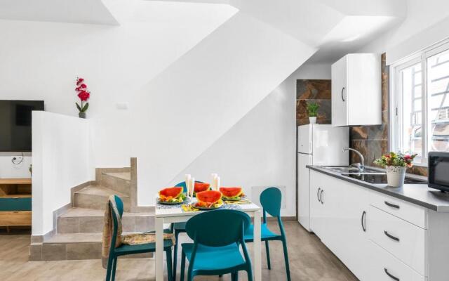 2 THE HOUSE of RISING SUN