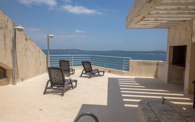 Penthouse con Piscina Privada El Laguito