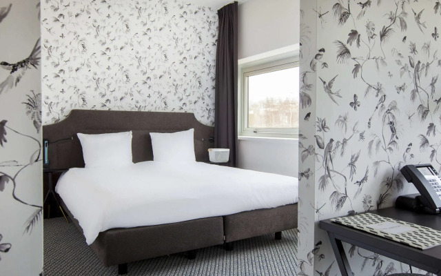 ibis Styles Amsterdam Airport (new)