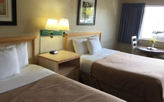 Economy Inn Reedsport