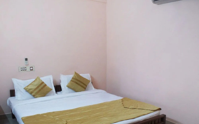 Thomson Regency by OYO Rooms
